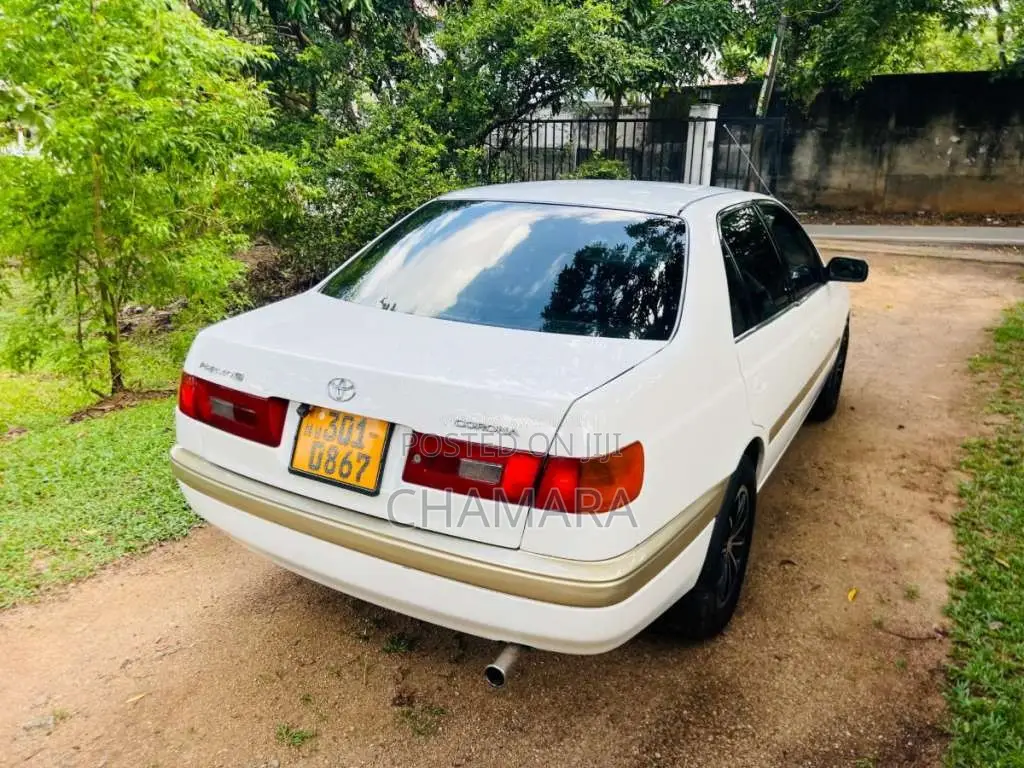 Toyota Corona 1996 Car (Used)