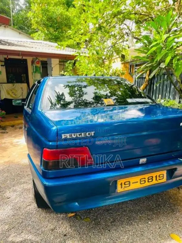 Peugeot 405-GL 1996 Car (Used)