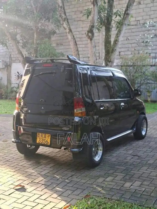 Mitsubishi Toppo 1999 Car (Used)
