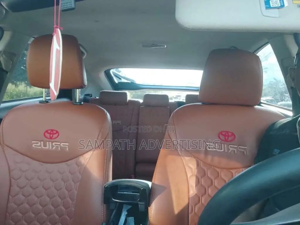 Toyota Prius 2012 Car (Used)