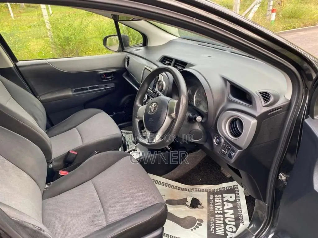 Toyota Vitz Edition 2 2013 Car (Used)