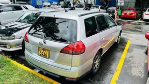 Nissan Wingroad 2000 Car (Used)