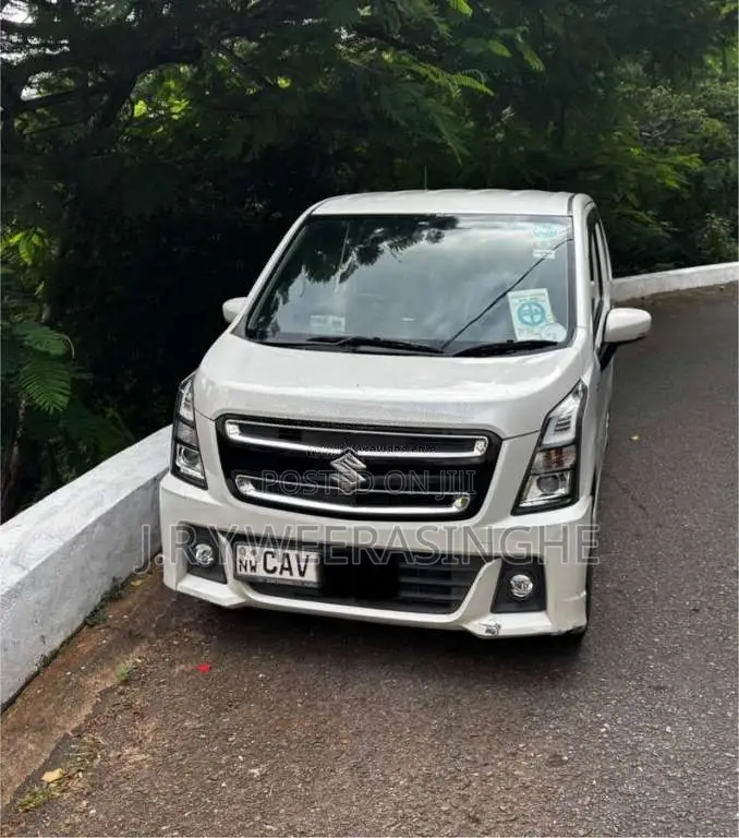 Suzuki Wagon R Stingray 2017 Car (Used)