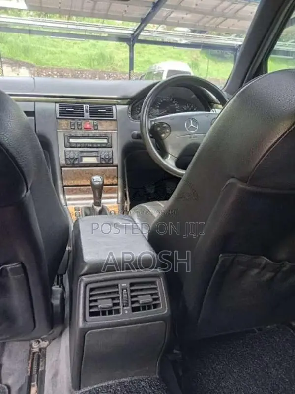 Mercedes-Benz E240 1999 Car (Used)