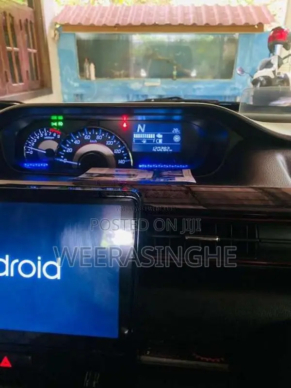 Suzuki Wagon R Stingray 2018 Car (Used)