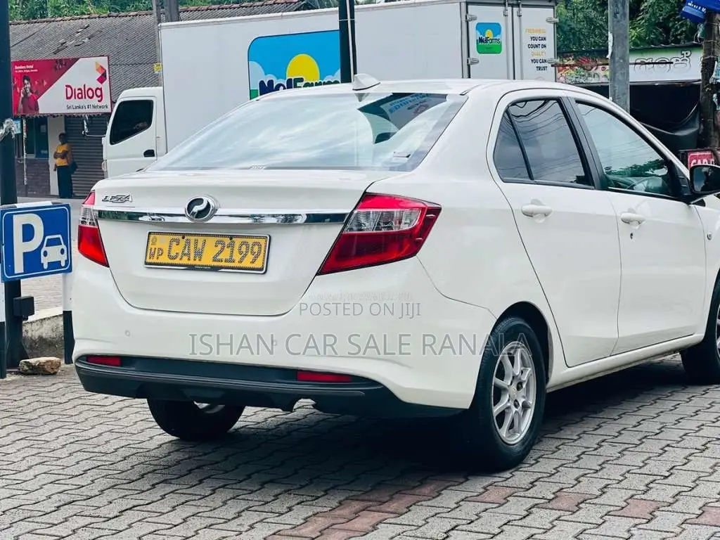 Perodua Bezza 2017 Car (Used)
