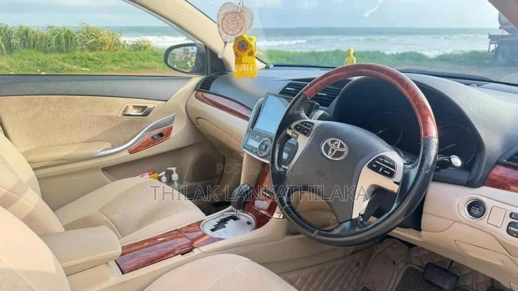 Toyota Premio 260 2013 Car (Used)