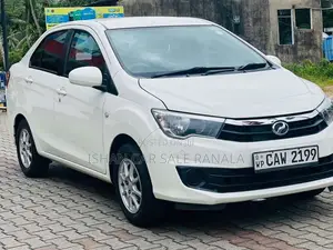 Perodua Bezza 2017 Car (Used)