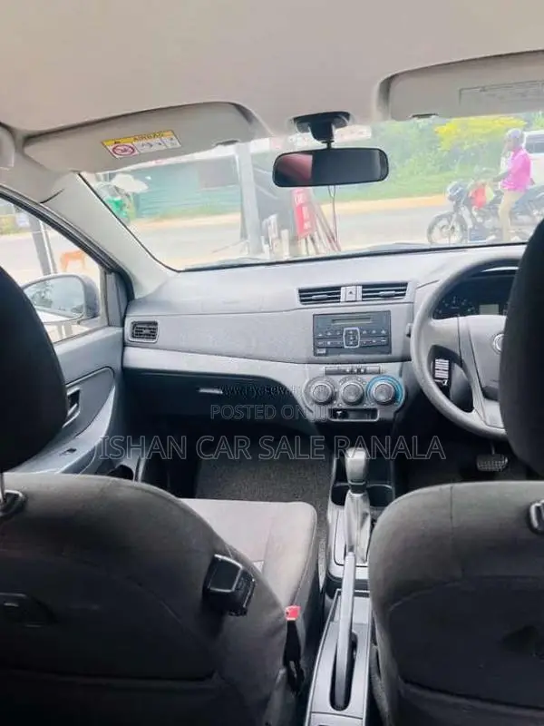 Perodua Bezza 2017 Car (Used)