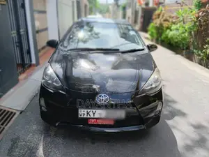 Toyota Aqua 2013 Car (Used)