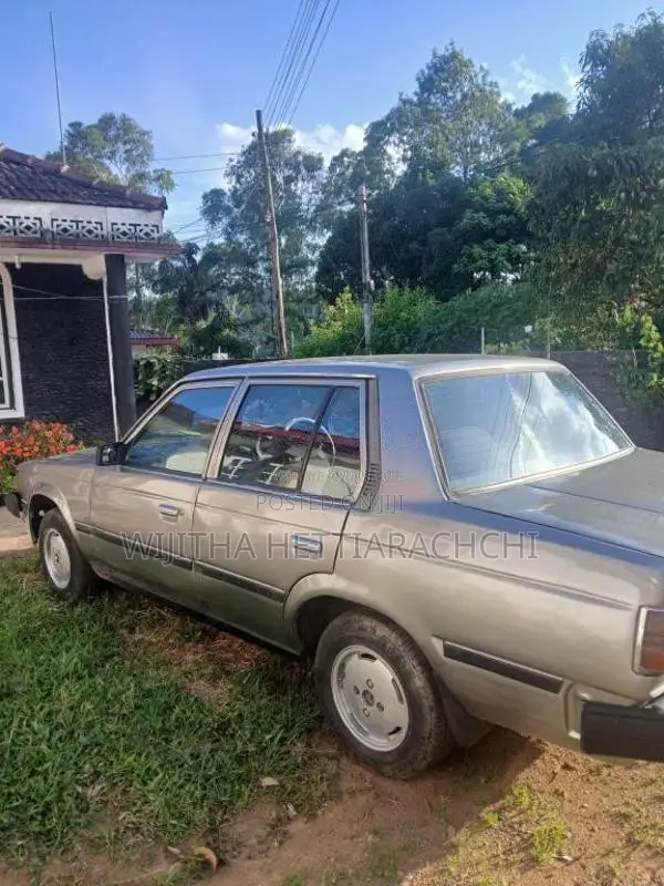 Toyota Corona 1988 Car (Used)