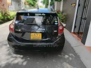 Toyota Aqua 2013 Car (Used)