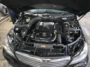 Mercedes-Benz C180 W204 2011 Car (Used)