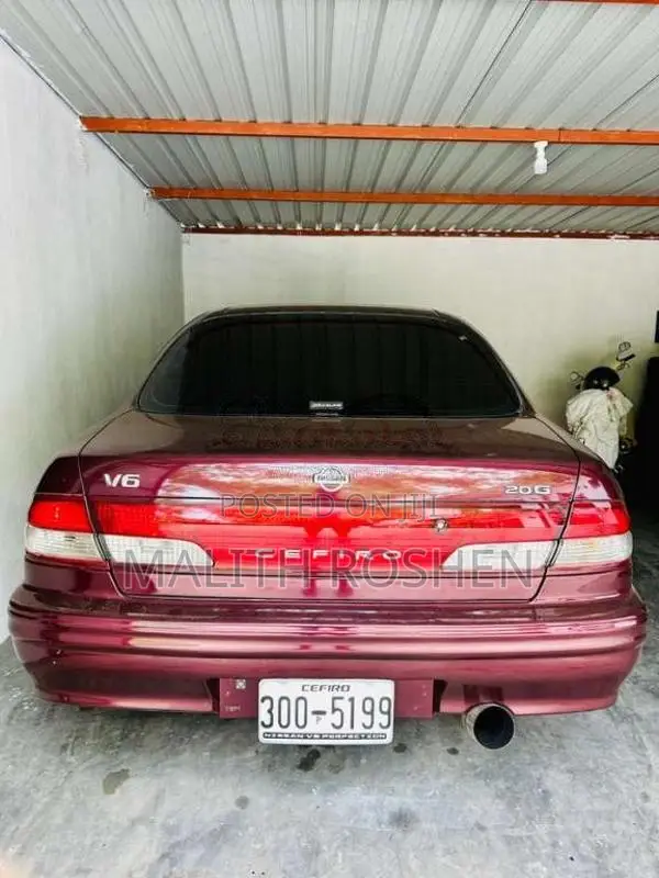 Nissan Cefiro A32 1998 Car (Used)