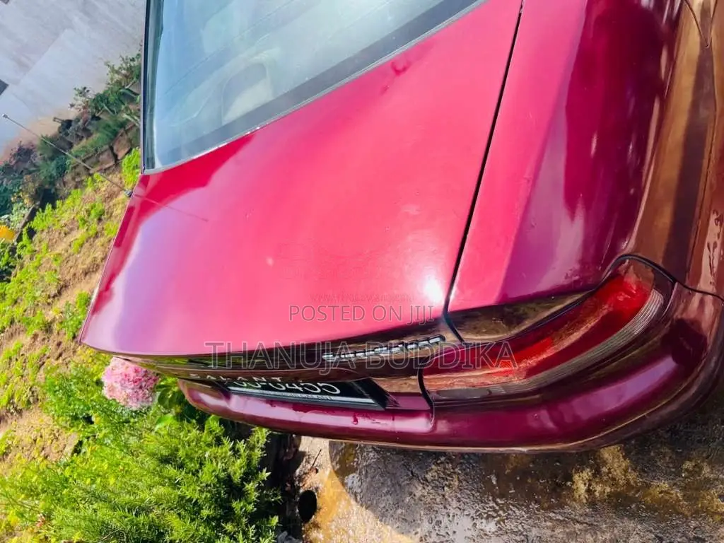 Mitsubishi Mitsubishi 2000 Car (Used)