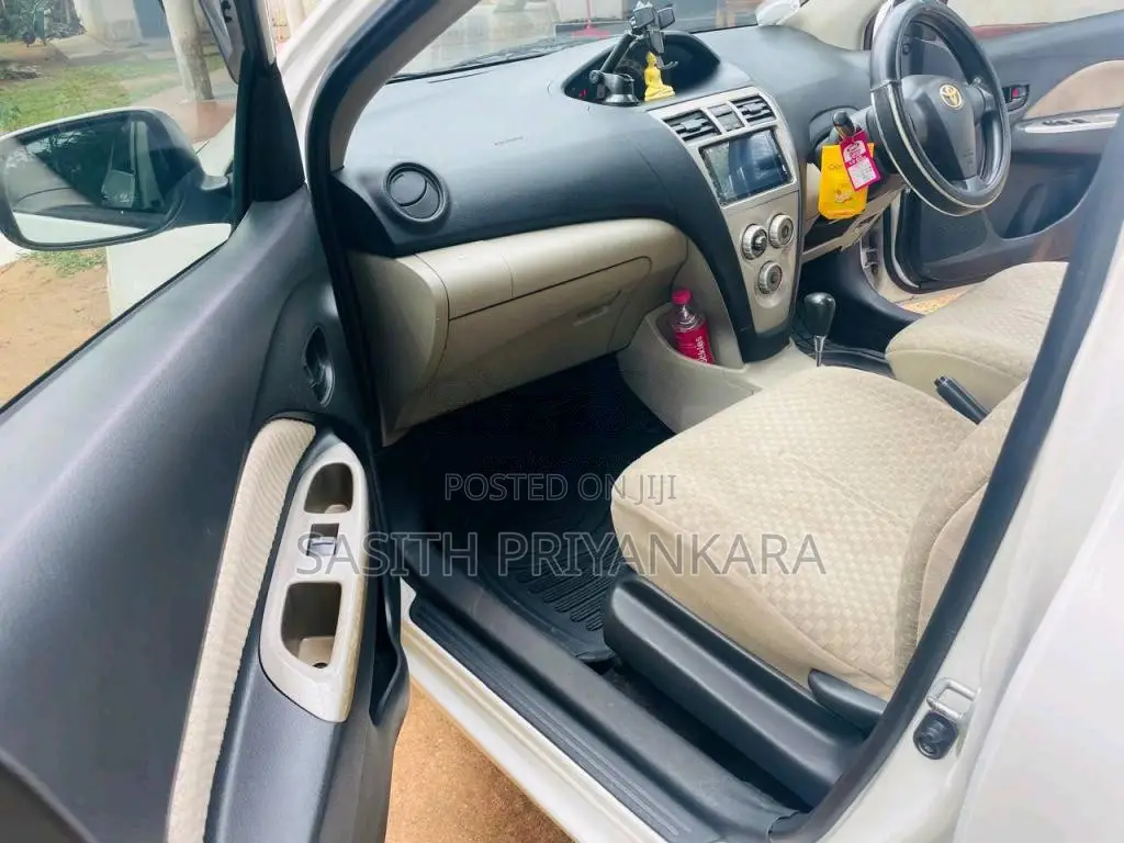 Toyota Belta 2007 Car (Used)