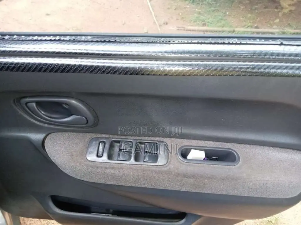 Suzuki Swift 2003 Car (Used)