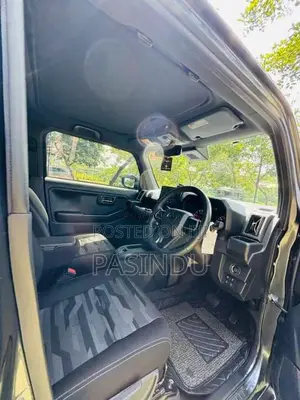 Daihatsu TAFT G CHROME VENTURE 2025 Car (Used)