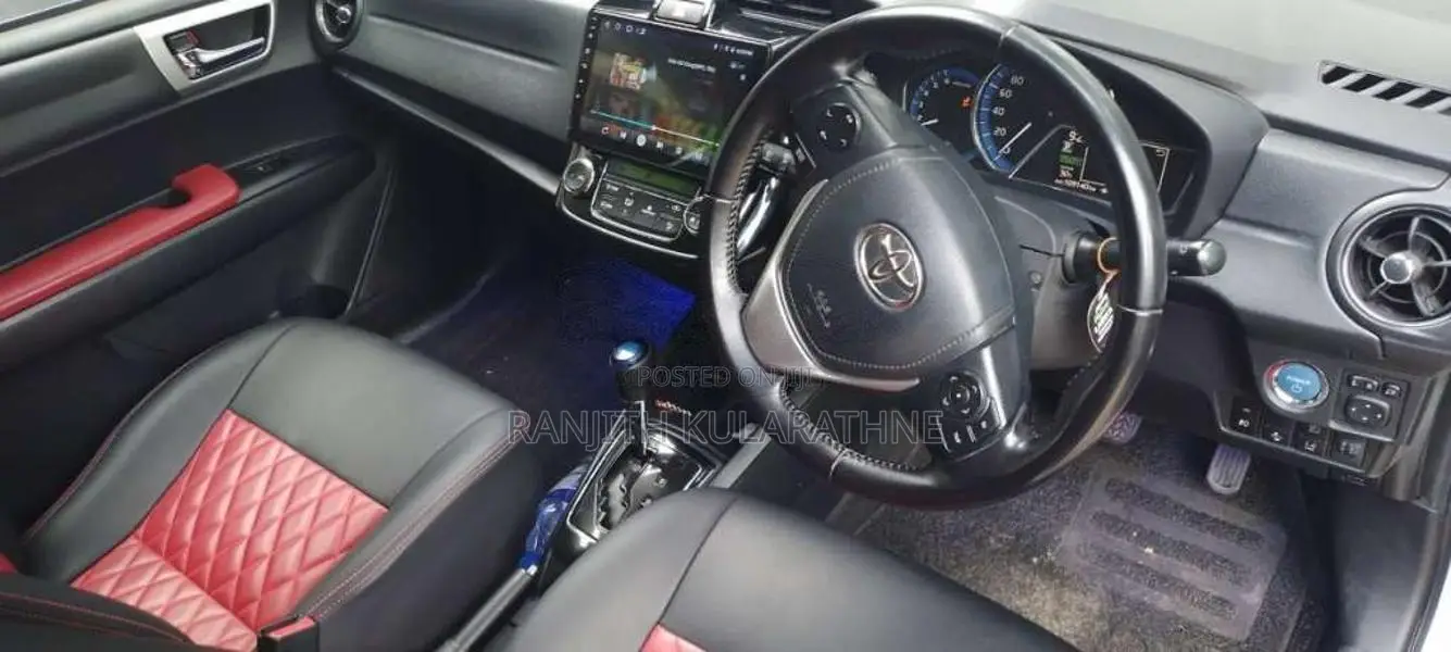Toyota Axio 2015 Car (Used)