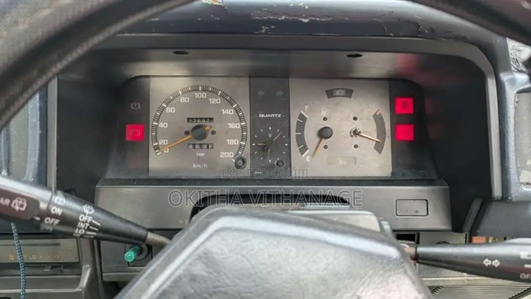 Toyota Corona 1983 Car (Used)