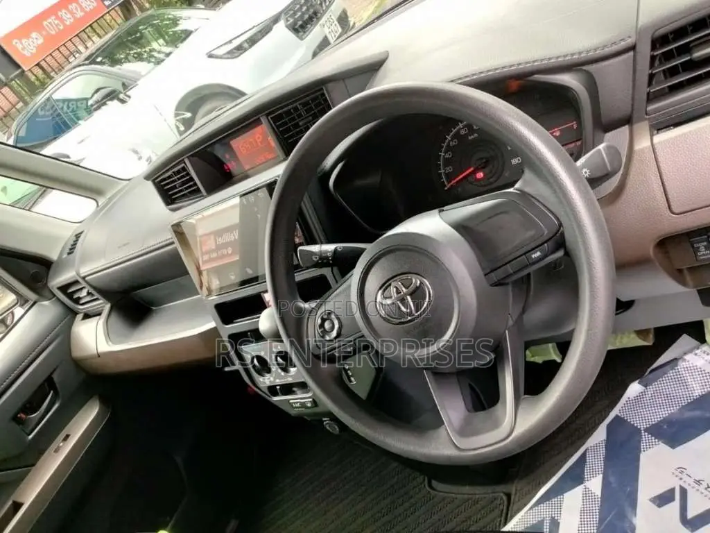 Toyota Roomy 2024 Car Unregistered (Recondition)