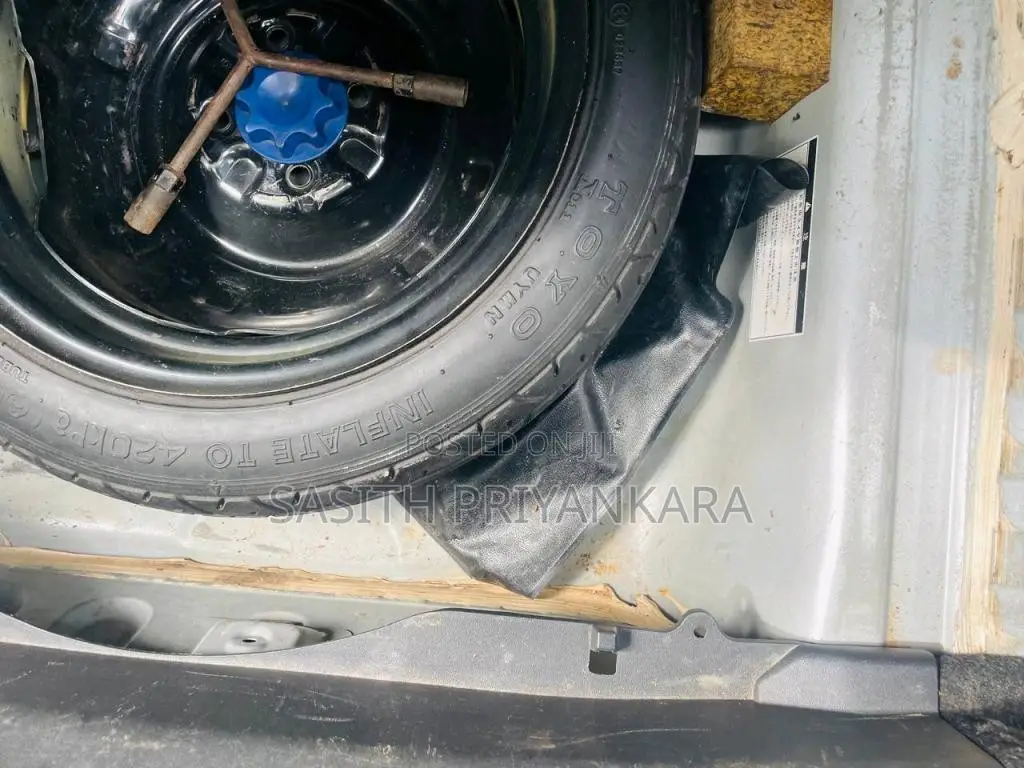 Toyota Belta 2007 Car (Used)