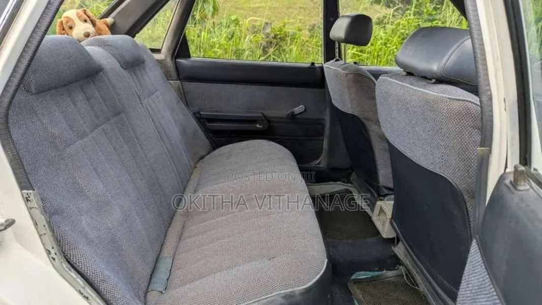 Toyota Corona 1983 Car (Used)