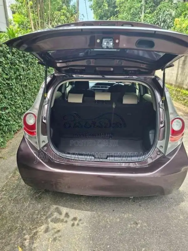 Toyota Aqua 2014 Car (Used)