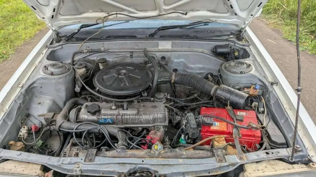 Toyota Corona 1983 Car (Used)