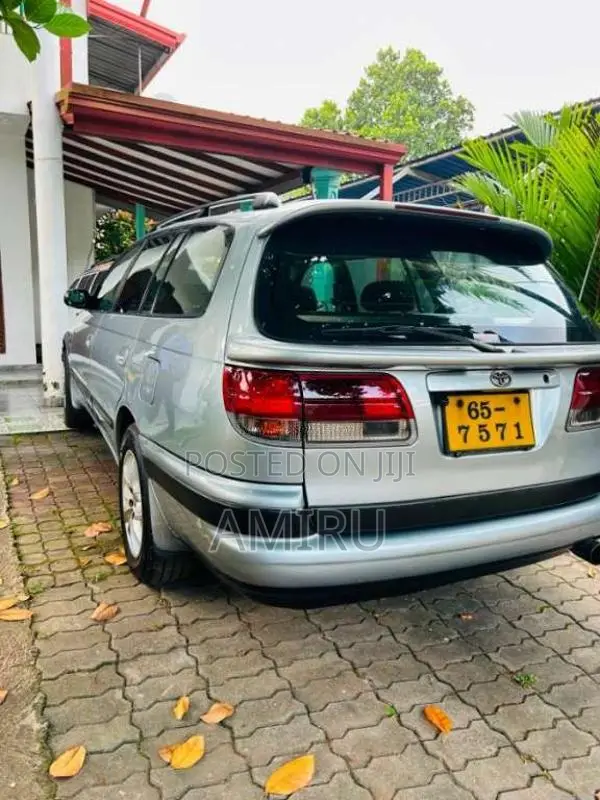 Toyota Caldina 1997 Car (Used)