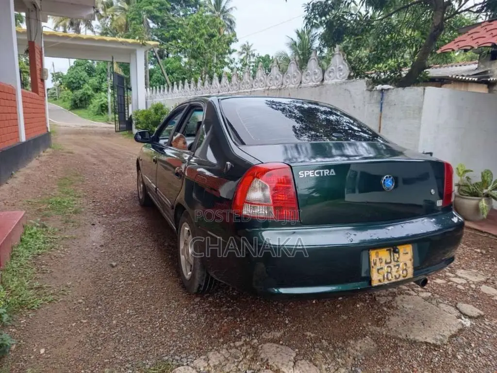 Kia Spectra 2001 Car (Used)