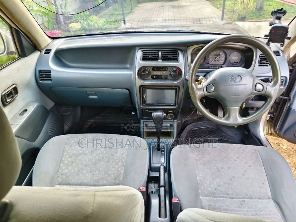 Toyota Duet 2001 Car (Used)