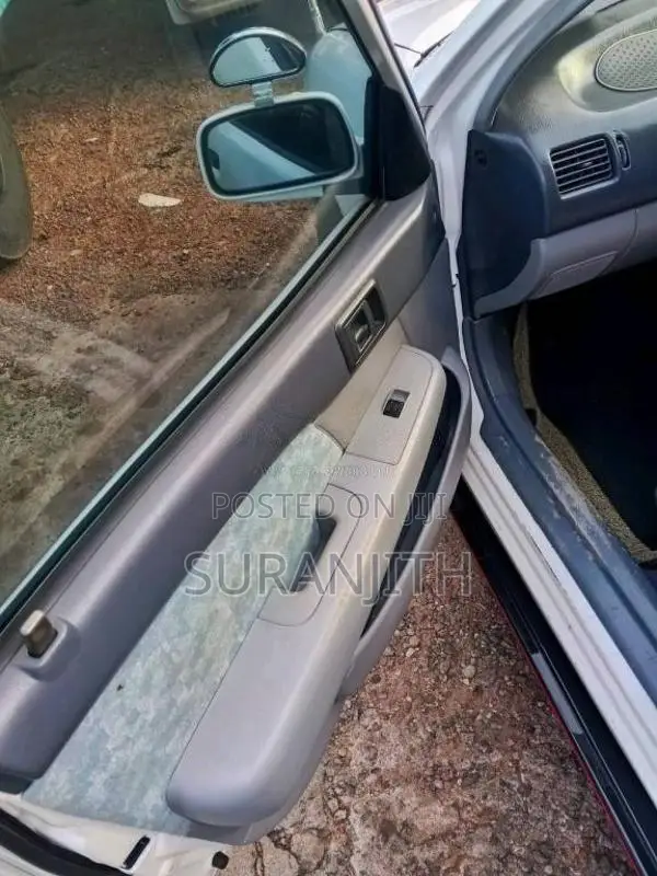 Toyota Starlet Np90 1996 Car (Used)
