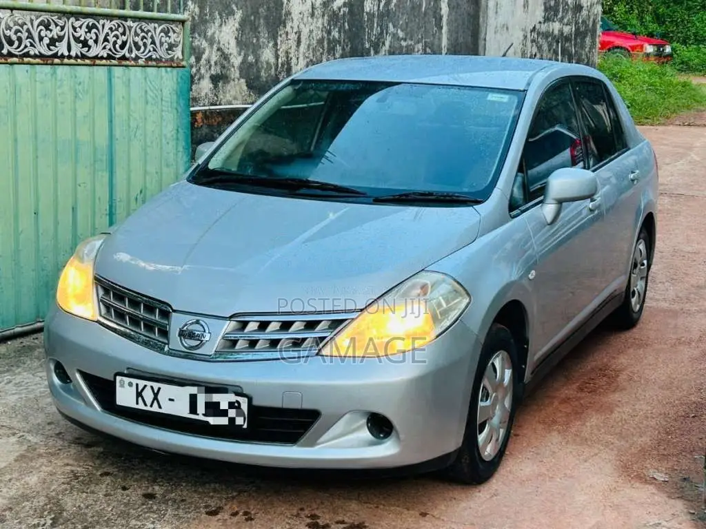 Nissan Tiida 2010 Car (Used)