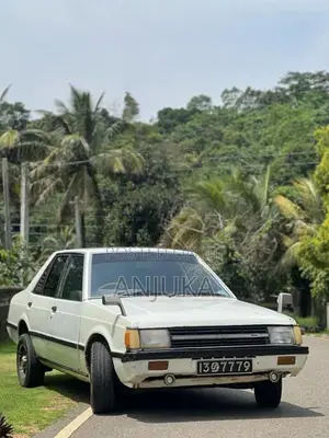 Mitsubishi Lancer Box 1985 Car (Used)