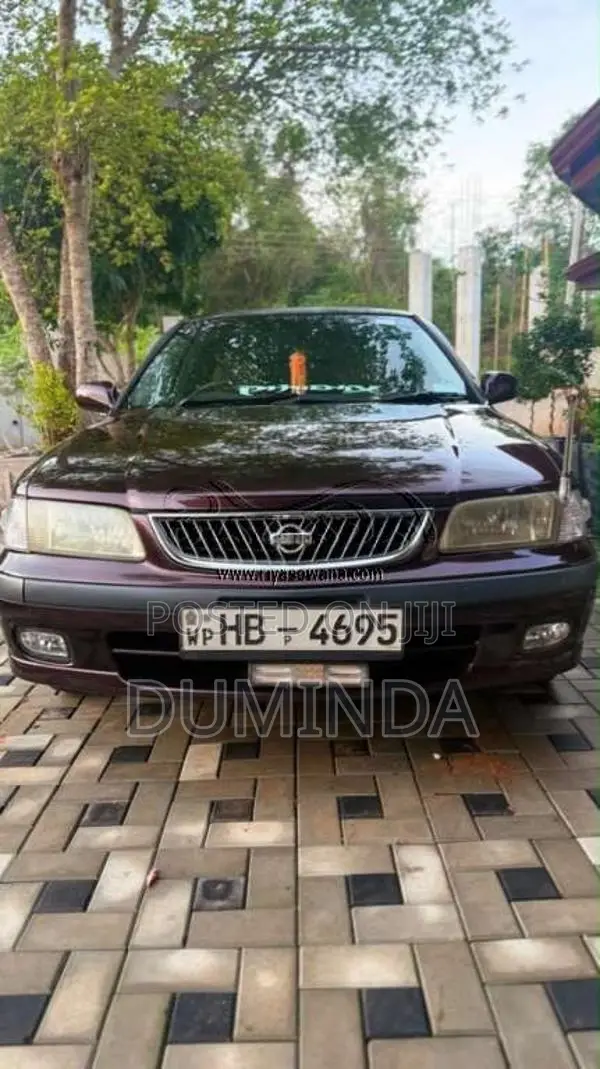 Nissan FB15 2001 Car (Used)