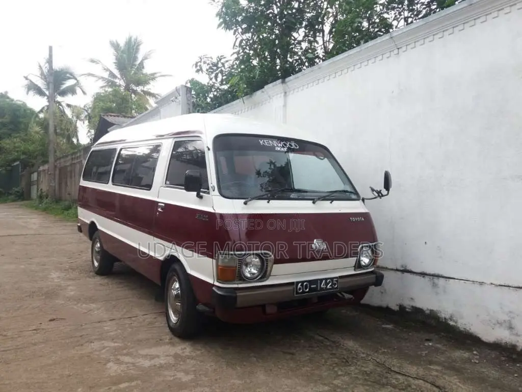 Toyota LH40B Commuter 1983 Car (Used)