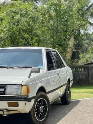 Mitsubishi Lancer Box 1985 Car (Used)