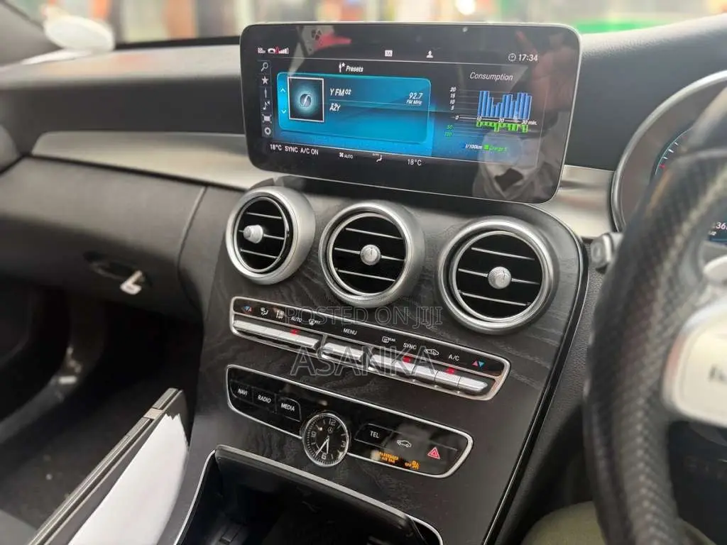 Mercedes-Benz C200 2019 Car (Used)
