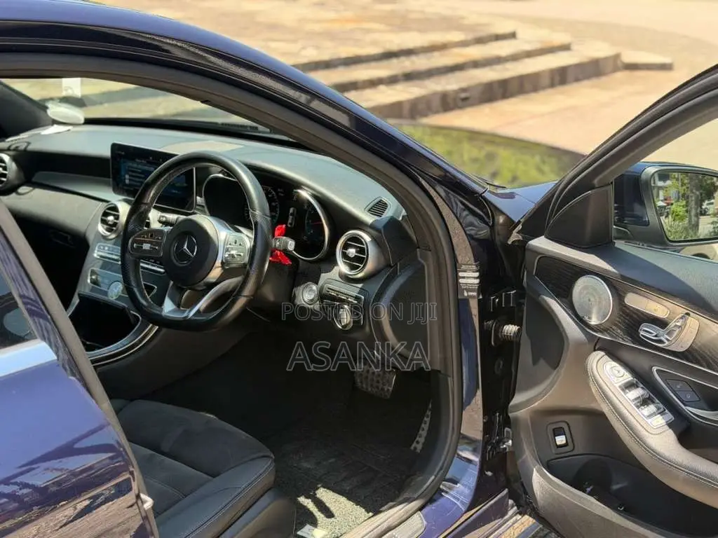 Mercedes-Benz C200 2019 Car (Used)