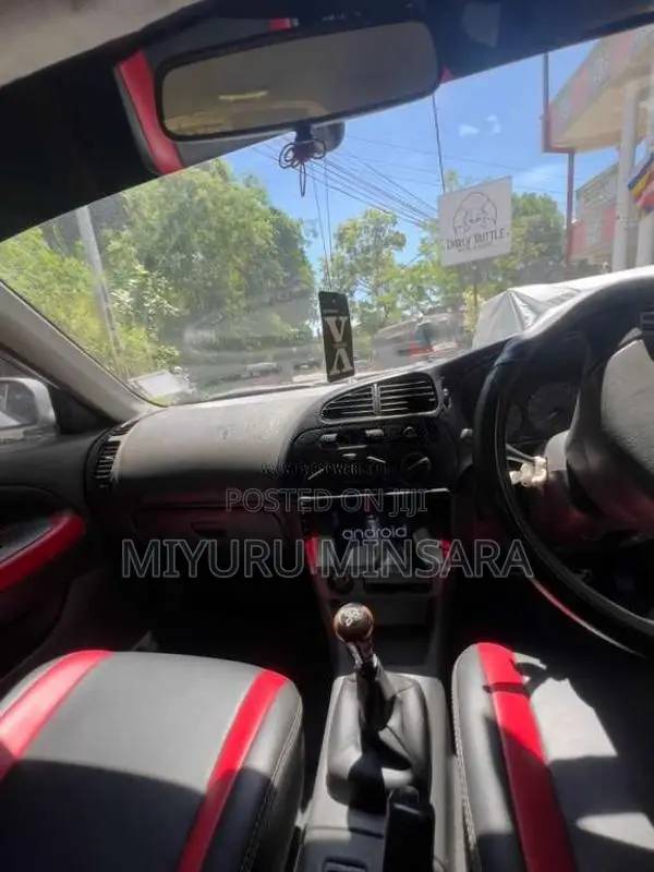 Mitsubishi Lancer Ck1A 2000 Car (Used)