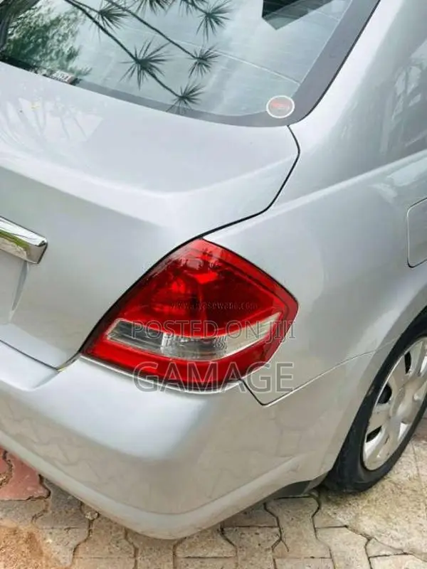 Nissan Tiida 2010 Car (Used)