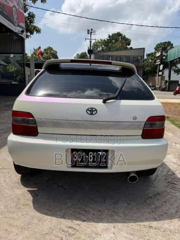 Toyota Corsa 1996 Car (Used)