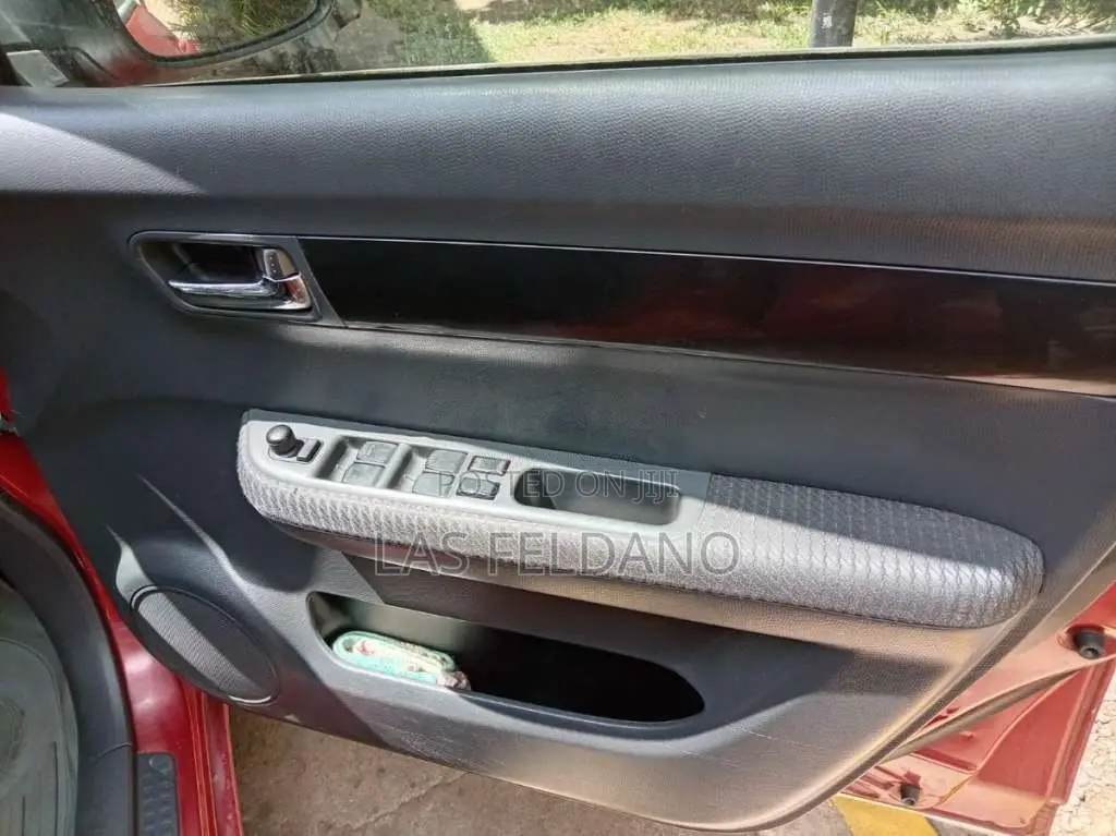 Suzuki Swift 2009 Car (Used)