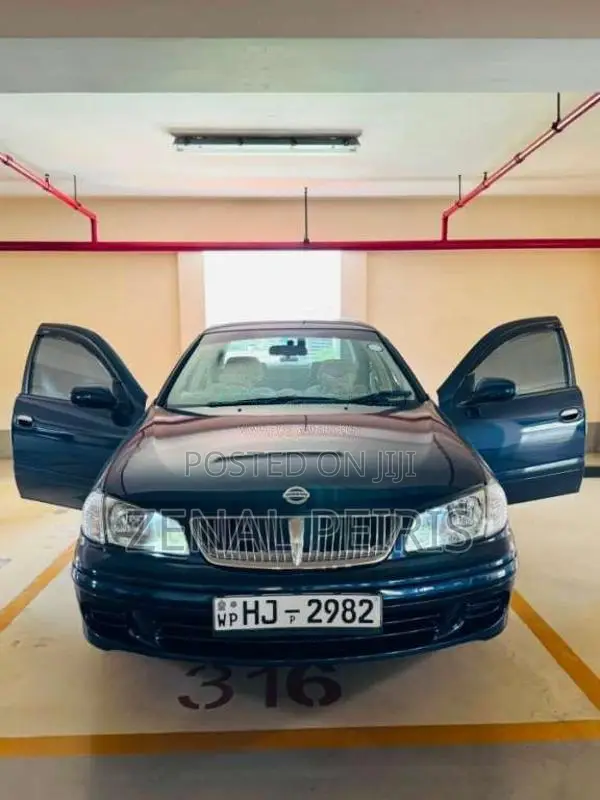 Nissan Sylphy 2001 Car (Used)
