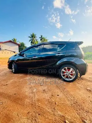 Toyota Aqua 2012 Car (Used)