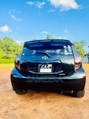 Toyota Aqua 2012 Car (Used)