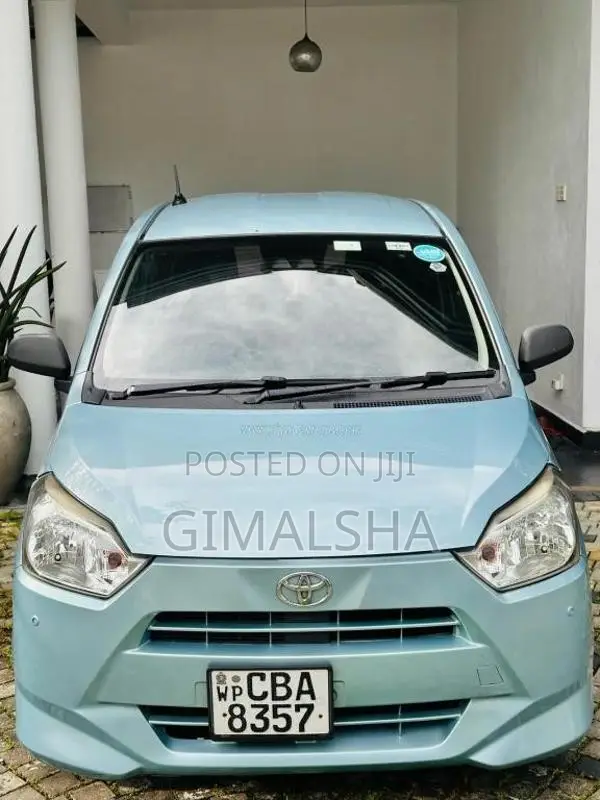 Toyota Pixis 2018 Car (Used)
