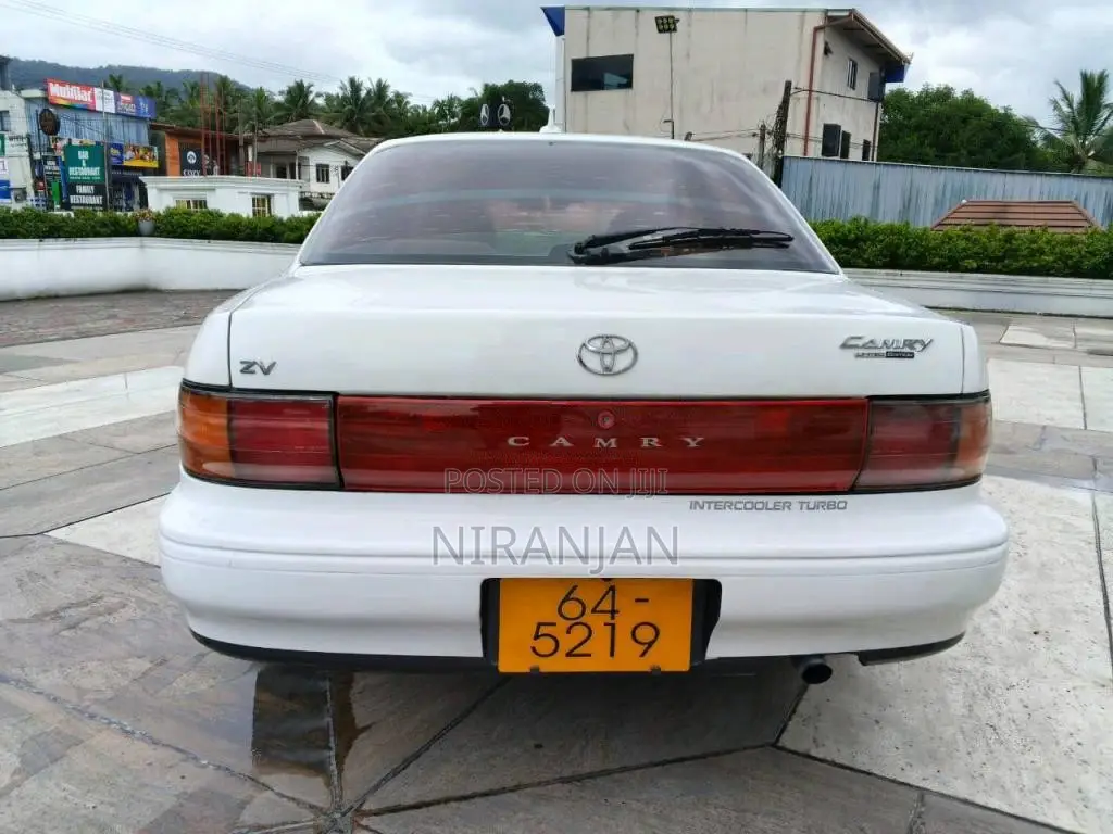 Toyota Corolla Camry Cv 30 1992 Car (Used)