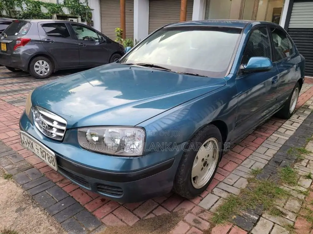 Hyundai Elantra 2001 Car (Used)